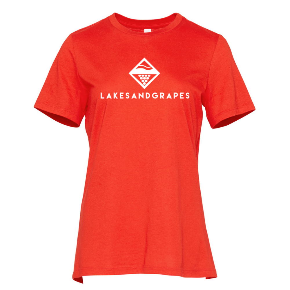 The Lakes and Grapes Women's Classic Tee-Poppy can be styled year-round as a pop of color